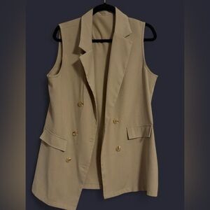 SHEIN Double-Breasted Sleeveless Vest in Tan